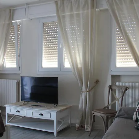 Bijou 4*
